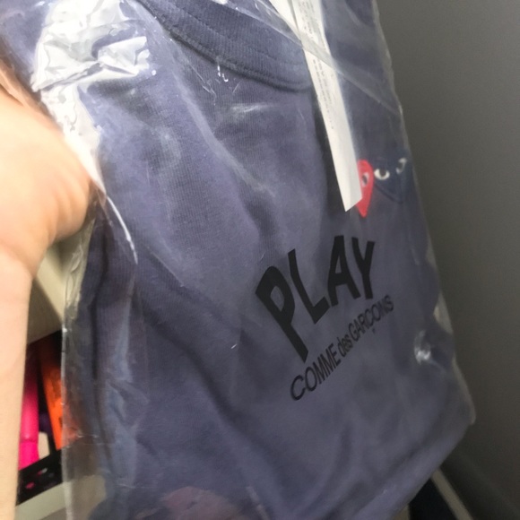 🌸SOLD🌸(NWT) CDG play double hearts in navy blue. - Picture 2 of 5